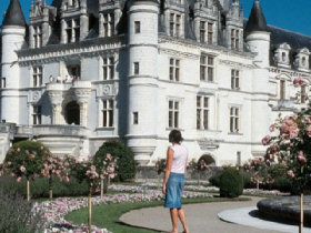 Cycling holiday in the Loire, France